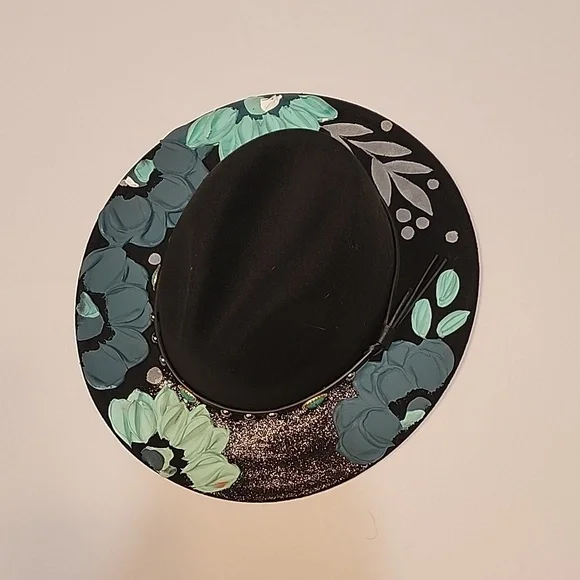 Beyond the canvas by Yaya wearable art brimmed hat beyond the canvas by yaya | Accessories | Beyond The Canvas  main image 4